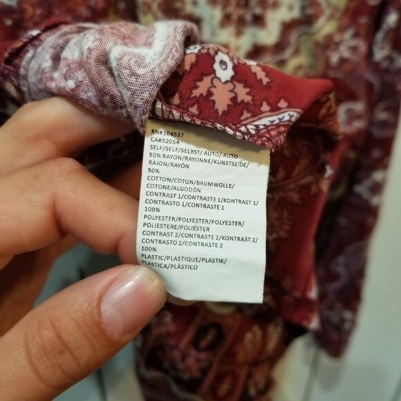 Tiny Anthropologie paisley red blouse Medium - Picture 6 of 6